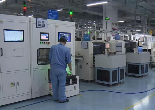 小華為 問世 20 員工搞研發(fā),與外資搶市場(chǎng),半年凈賺15億